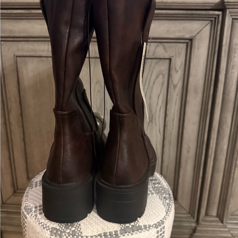 Brown Women's Boots Size 10! NWT! - Picture 7 of 10